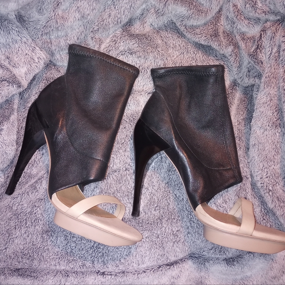 Women's Size 9 Open Toe Booties by Allsaints